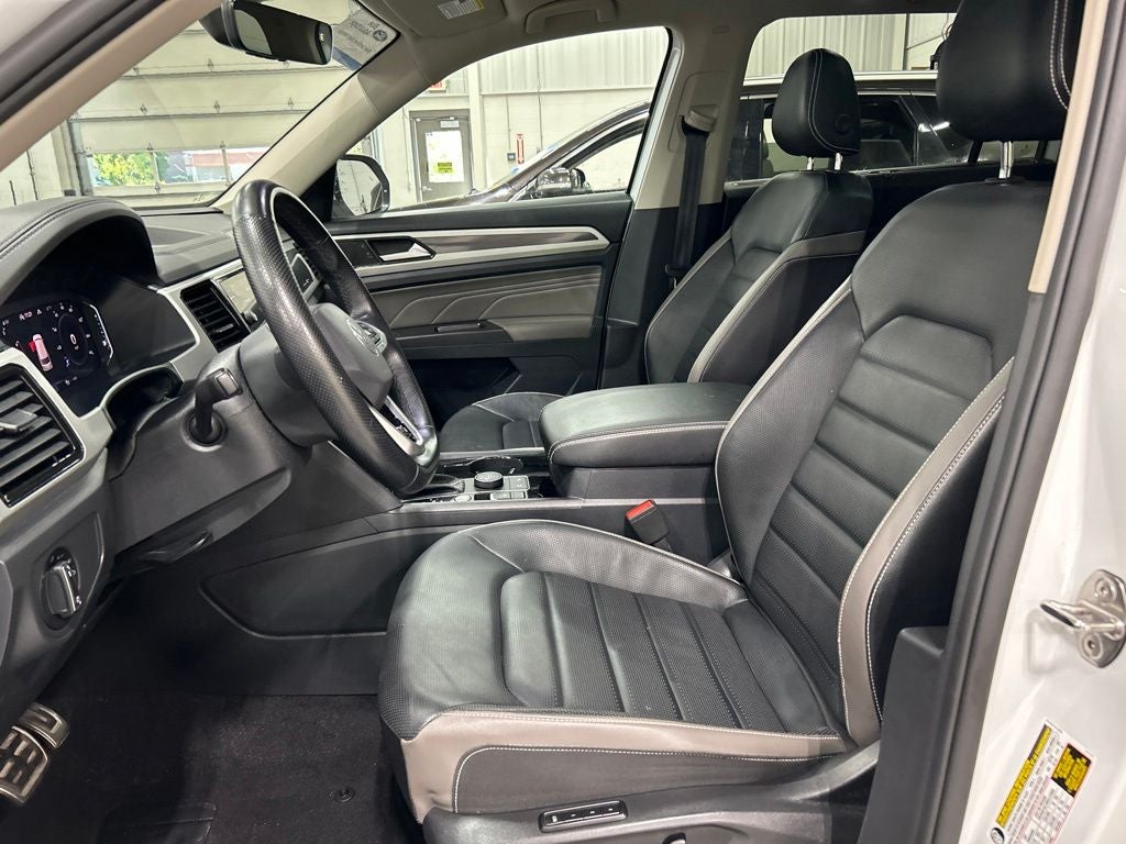 2022 Volkswagen Atlas 3.6L V6 SEL Premium R-Line