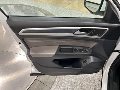 2022 Volkswagen Atlas 3.6L V6 SEL Premium R-Line