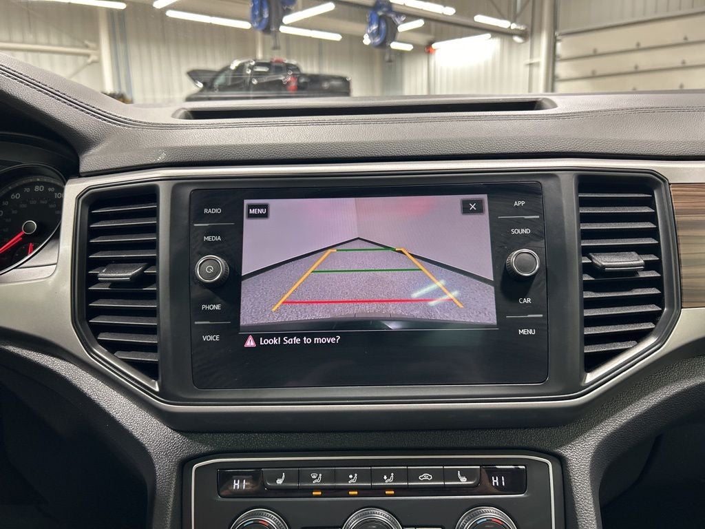 2021 Volkswagen Atlas 3.6L V6 SE w/Technology