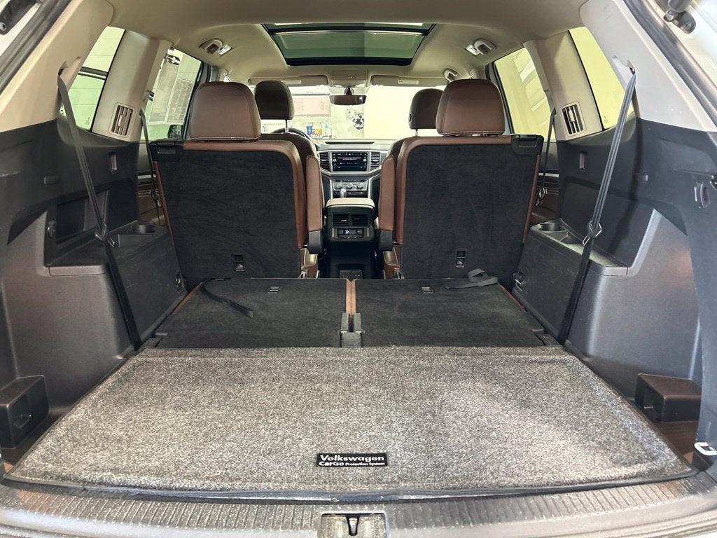 2021 Volkswagen Atlas 3.6L V6 SE w/Technology R-Line
