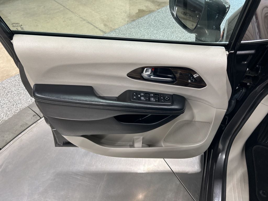 2021 Chrysler Pacifica Limited