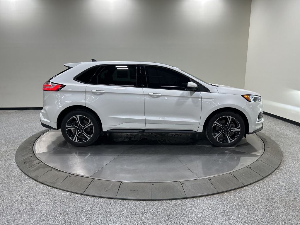 2023 Ford Edge ST
