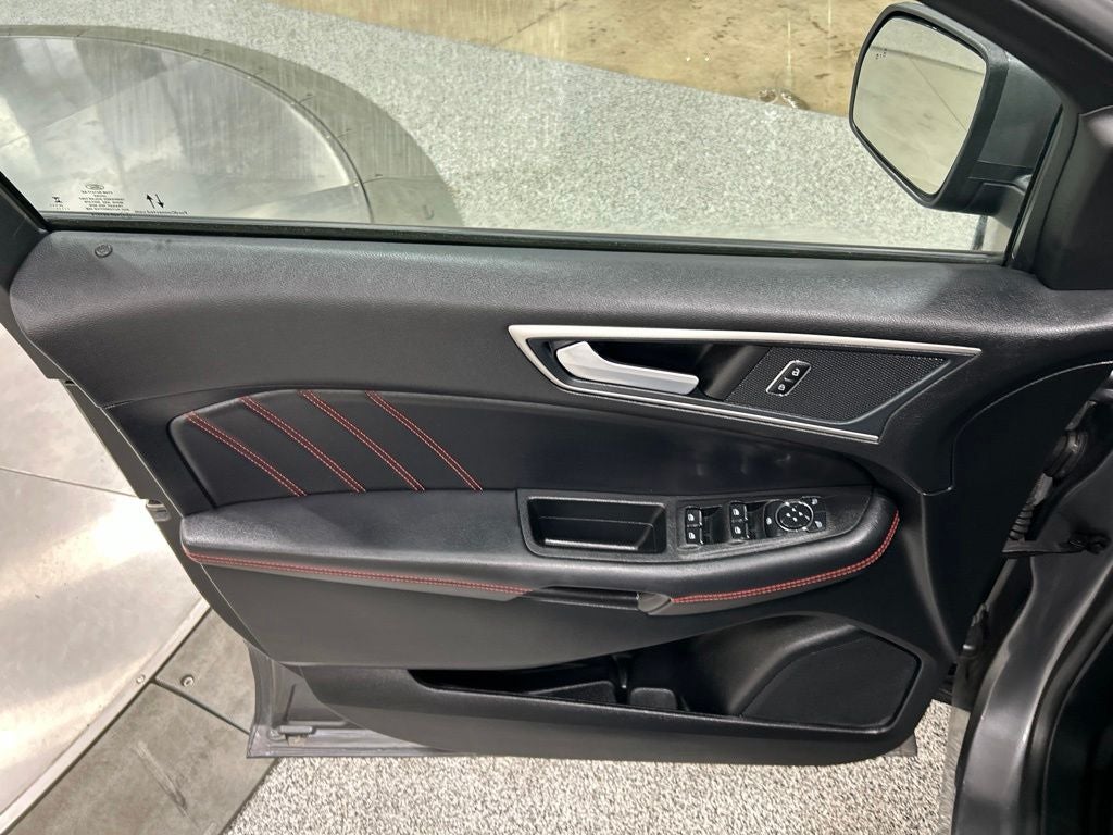 2024 Ford Edge ST Line