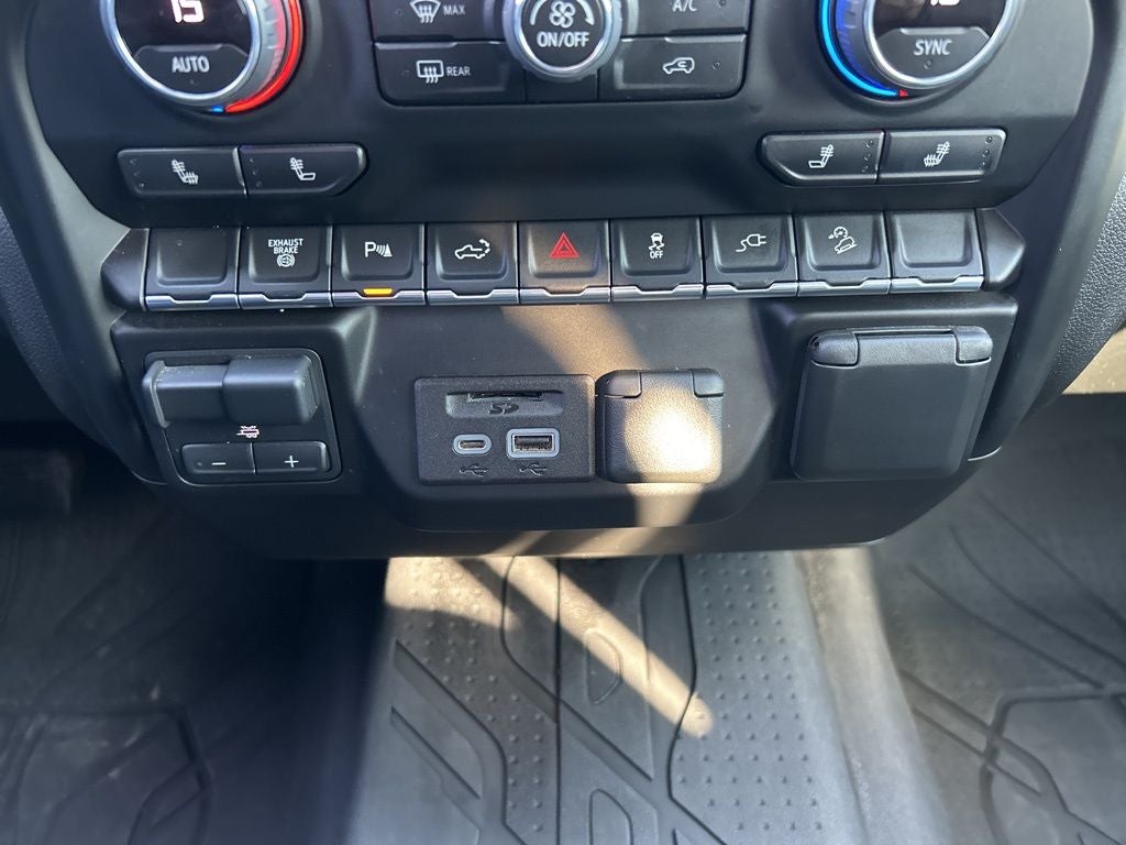 2023 Chevrolet Silverado 3500HD LT