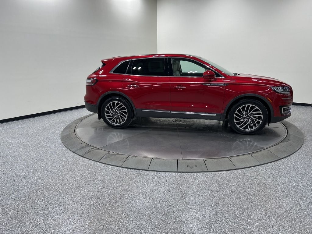 2020 Lincoln Nautilus Reserve