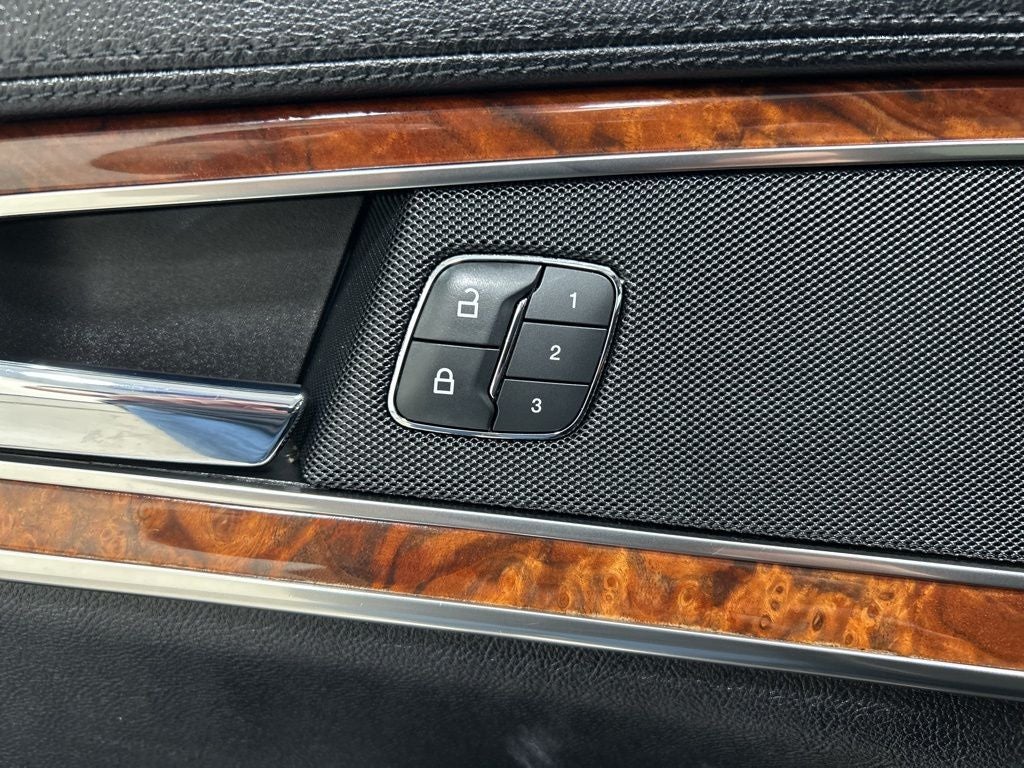 2019 Lincoln Nautilus Select