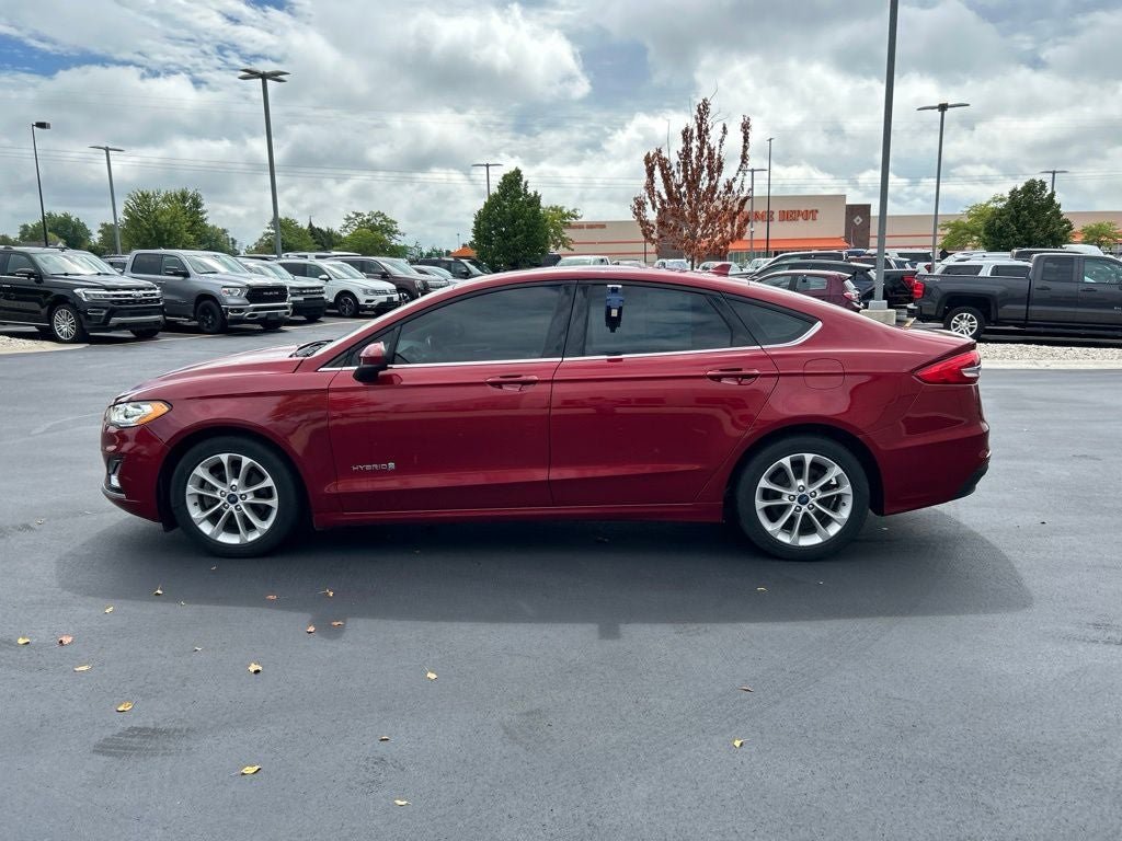 2019 Ford Fusion Hybrid SE