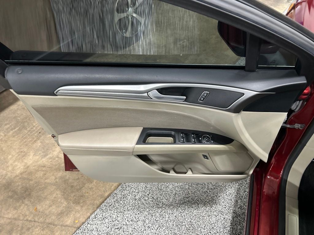 2019 Ford Fusion Hybrid SE