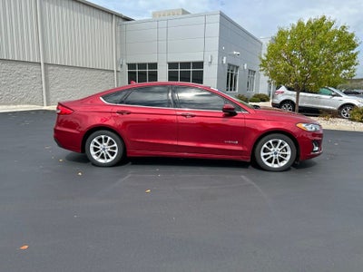 2019 Ford Fusion Hybrid SE