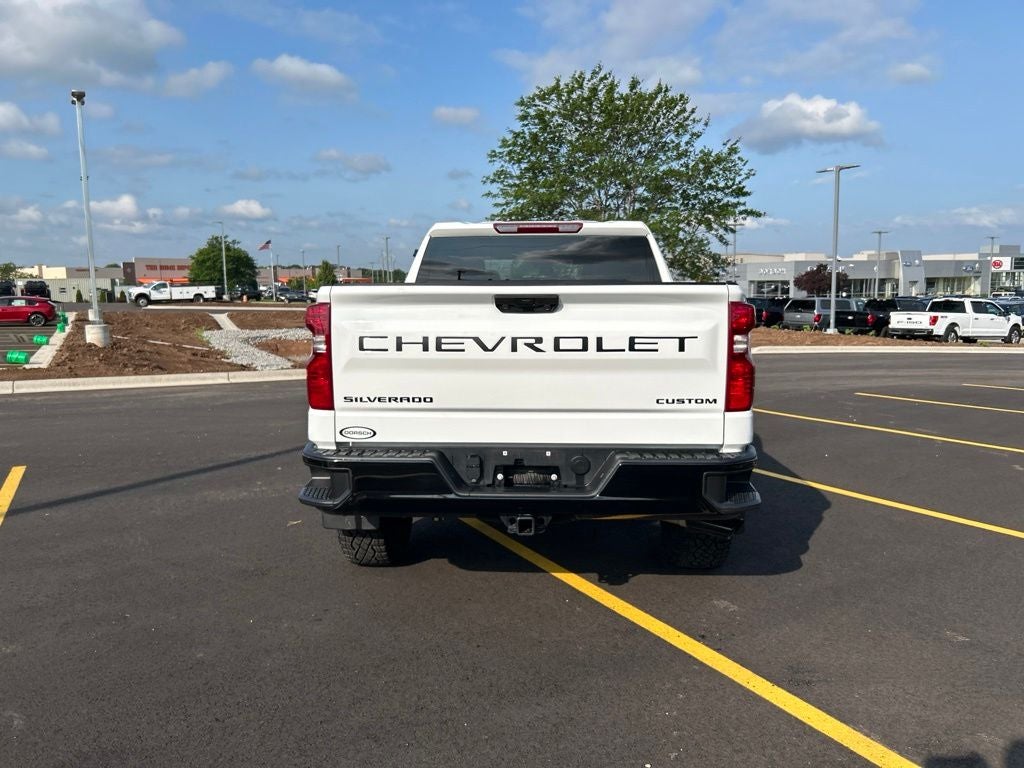 2025 Chevrolet Silverado 1500 Custom Trail Boss