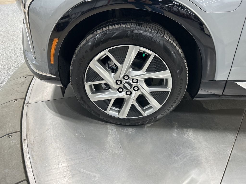 2025 Cadillac OPTIQ Luxury 2 EV