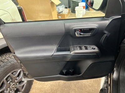 2016 Toyota Tacoma TRD Sport