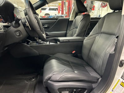 2024 Lexus ES 350 Ultra Luxury