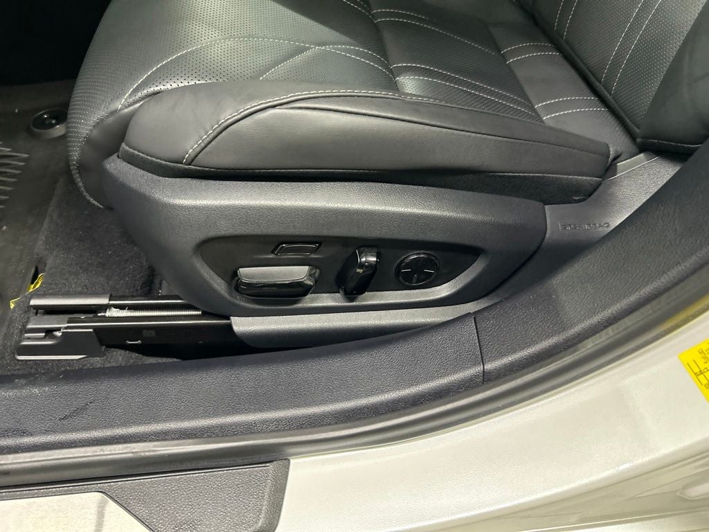 2024 Lexus ES 350 Ultra Luxury