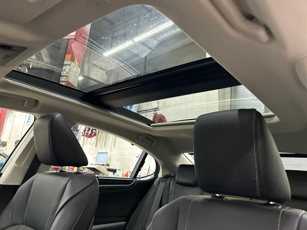 2024 Lexus ES 350 Ultra Luxury