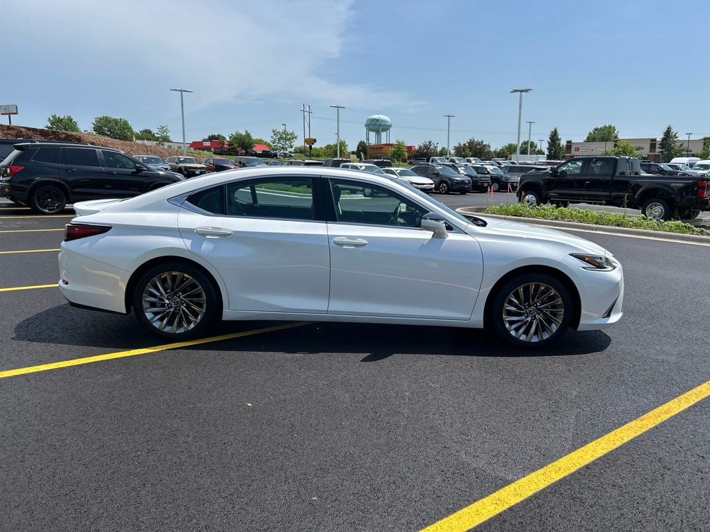 2024 Lexus ES 350 Ultra Luxury