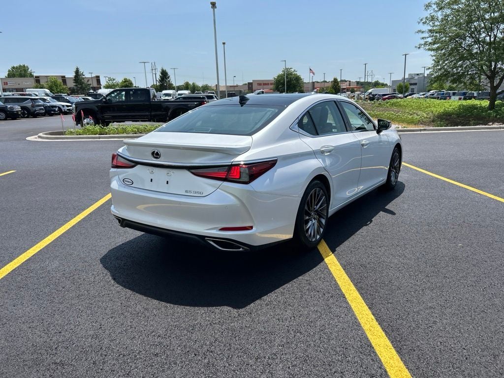 2024 Lexus ES 350 Ultra Luxury
