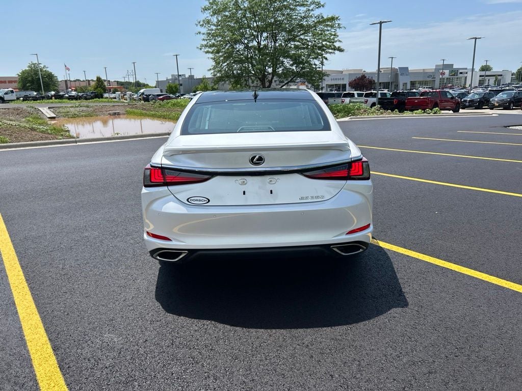 2024 Lexus ES 350 Ultra Luxury