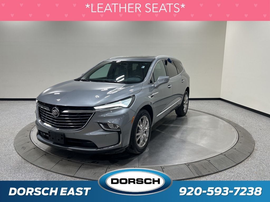 2023 Buick Enclave Essence