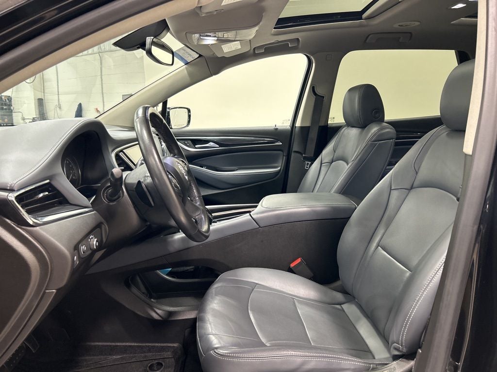 2021 Buick Enclave Essence