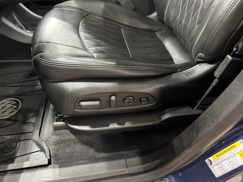 2022 Buick Enclave Avenir