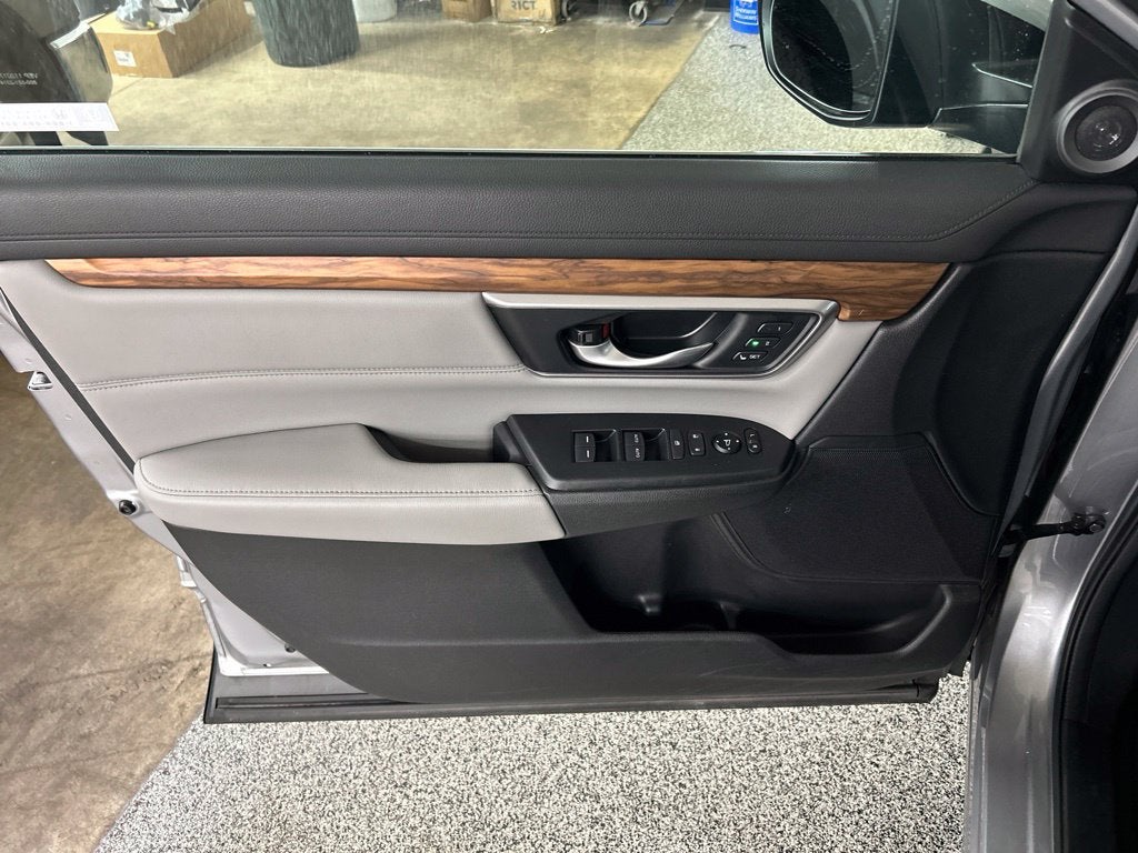 2022 Honda CR-V Hybrid Touring