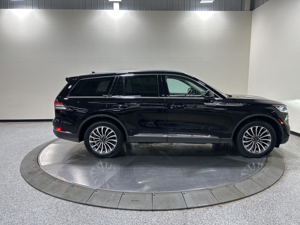 2023 Lincoln Aviator Standard