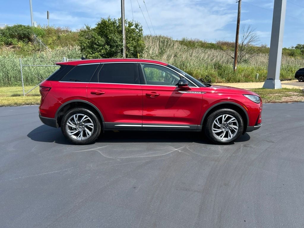 2025 Lincoln Corsair Premiere