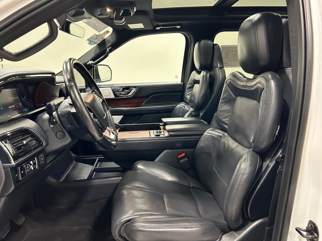 2023 Lincoln Navigator L Reserve