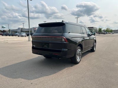 2026 Lincoln Navigator L Reserve