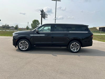 2026 Lincoln Navigator L Reserve