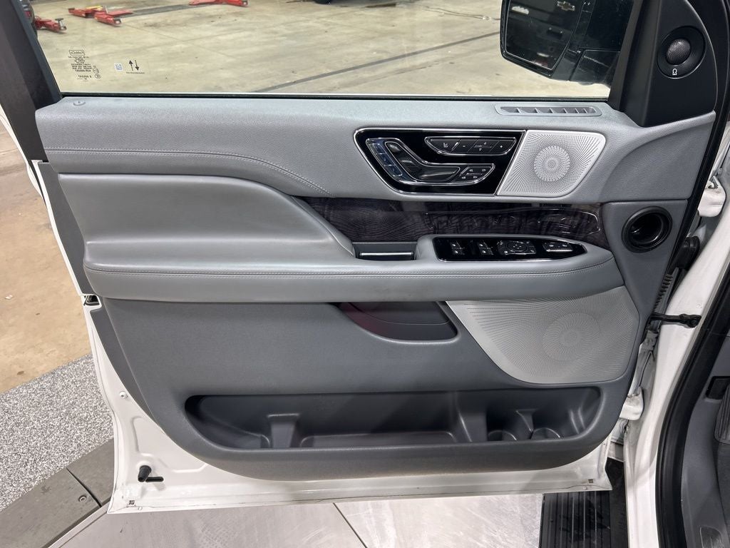 2020 Lincoln Navigator L L Reserve