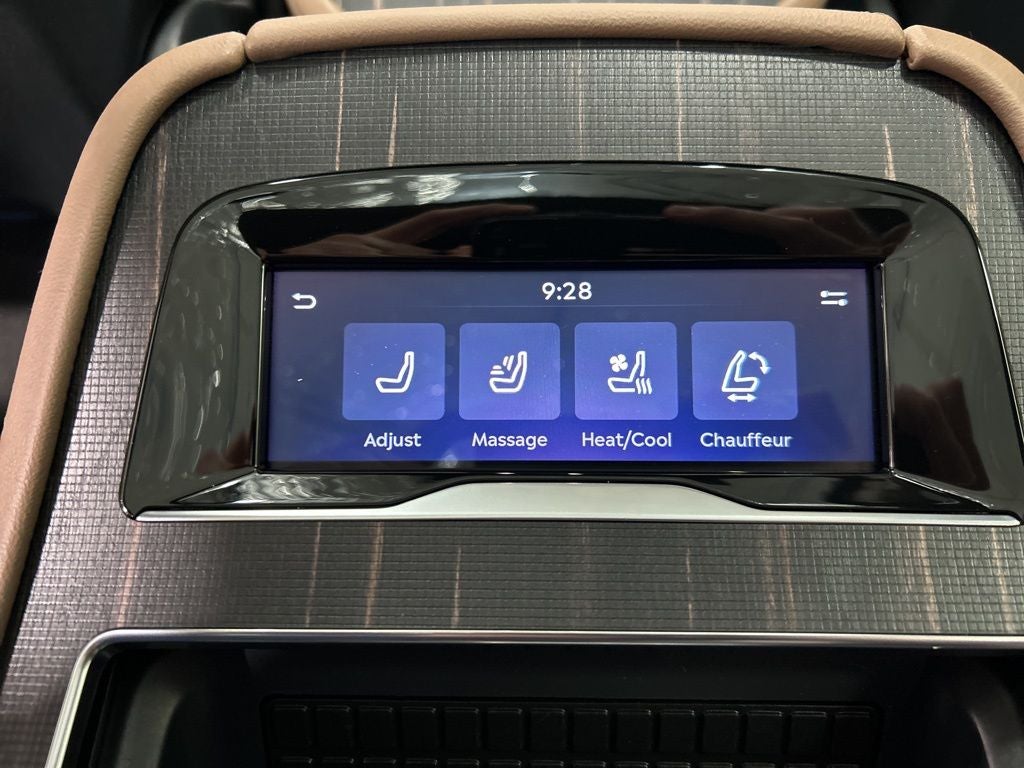 2025 Lincoln Navigator L Black Label