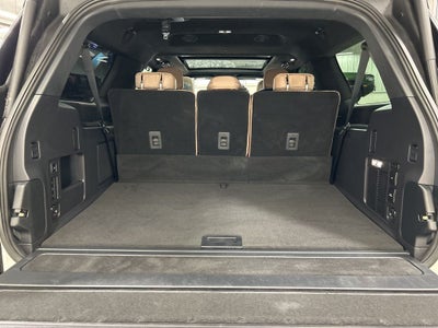 2025 Lincoln Navigator L Black Label