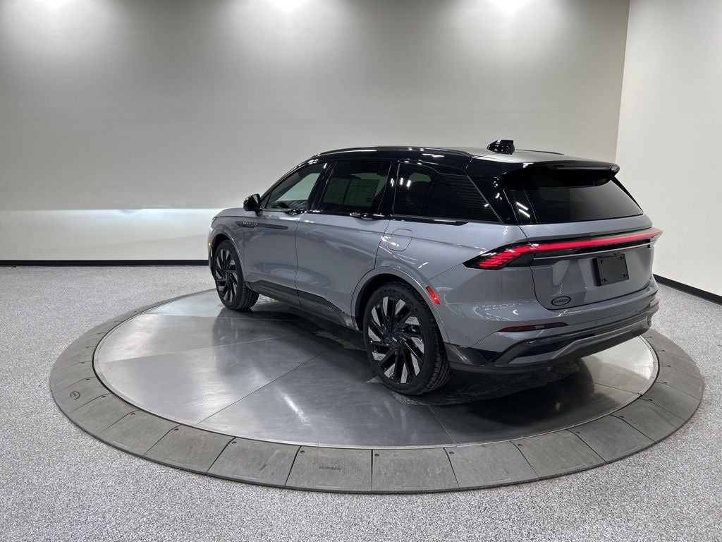 2024 Lincoln Nautilus Reserve