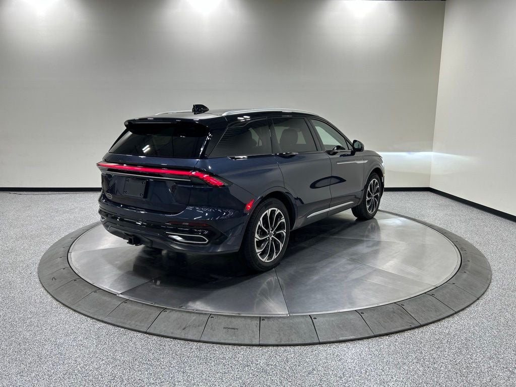 2024 Lincoln Nautilus Reserve