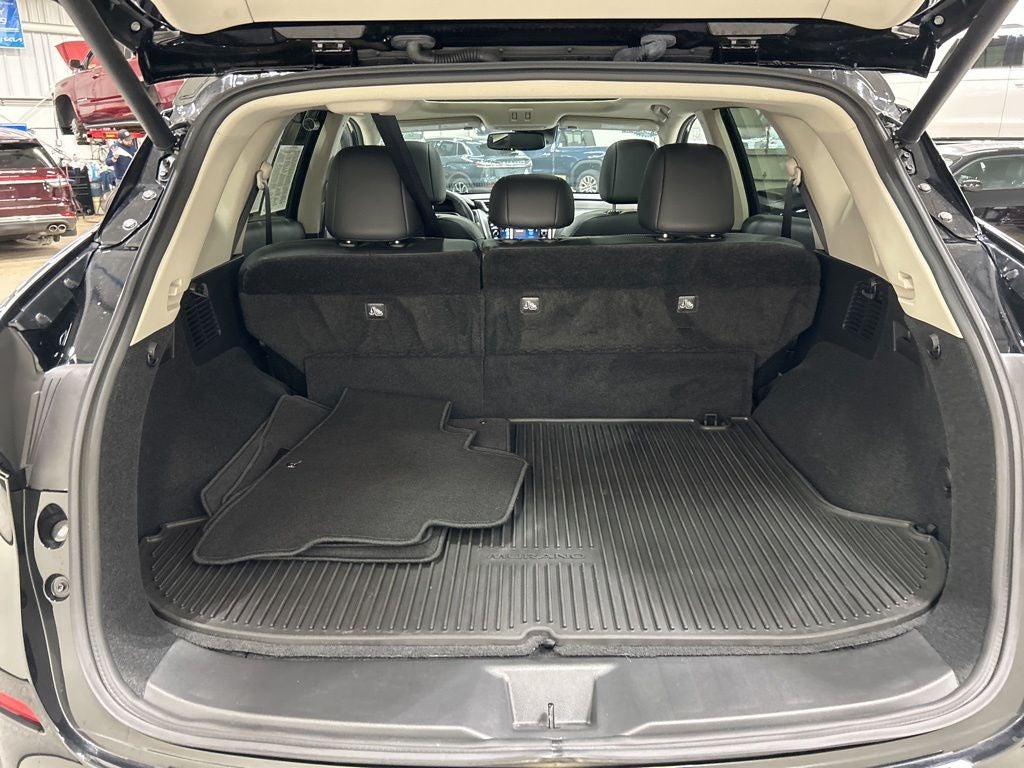 2022 Nissan Murano SL