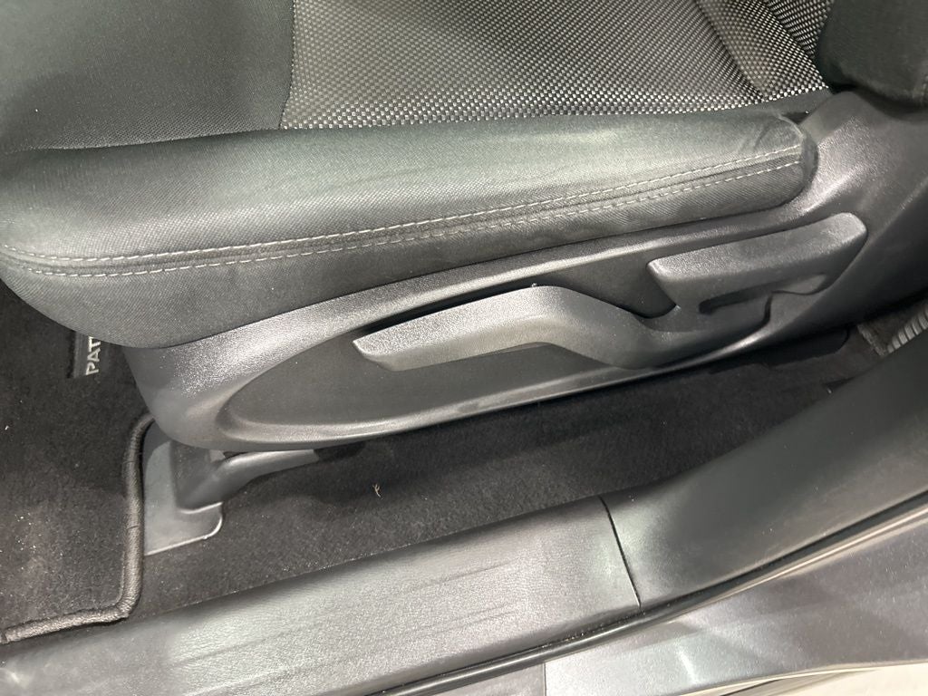 2020 Nissan Pathfinder S