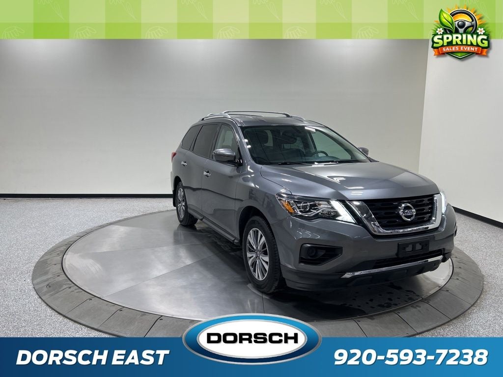 2020 Nissan Pathfinder S