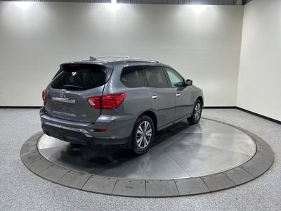 2020 Nissan Pathfinder S