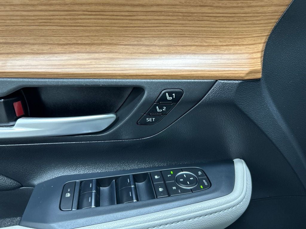2025 Toyota Grand Highlander Platinum