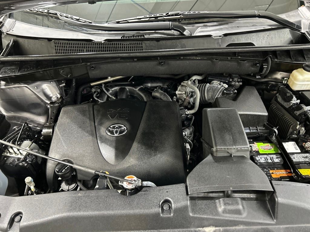 2018 Toyota Highlander Limited Platinum