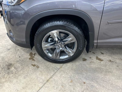 2018 Toyota Highlander Limited Platinum