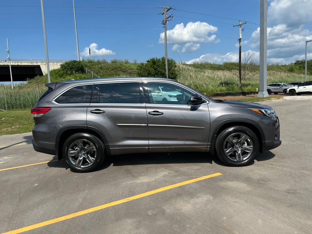 2018 Toyota Highlander Limited Platinum