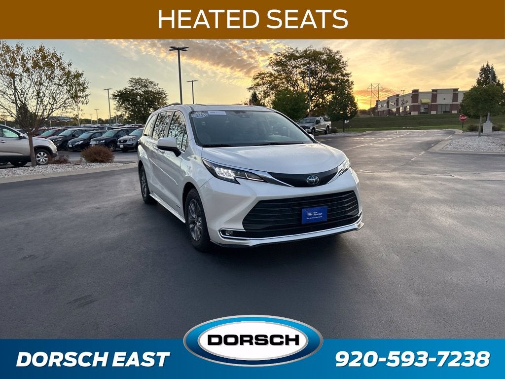 2021 Toyota Sienna XLE 7 Passenger