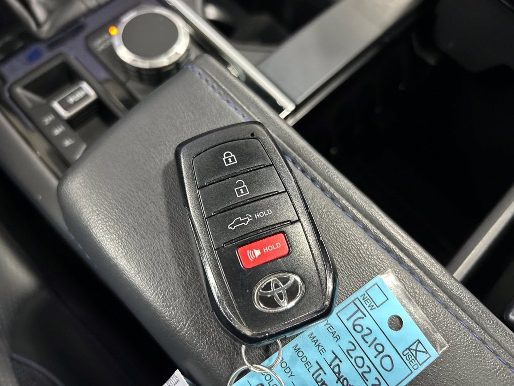 2022 Toyota Tundra Platinum