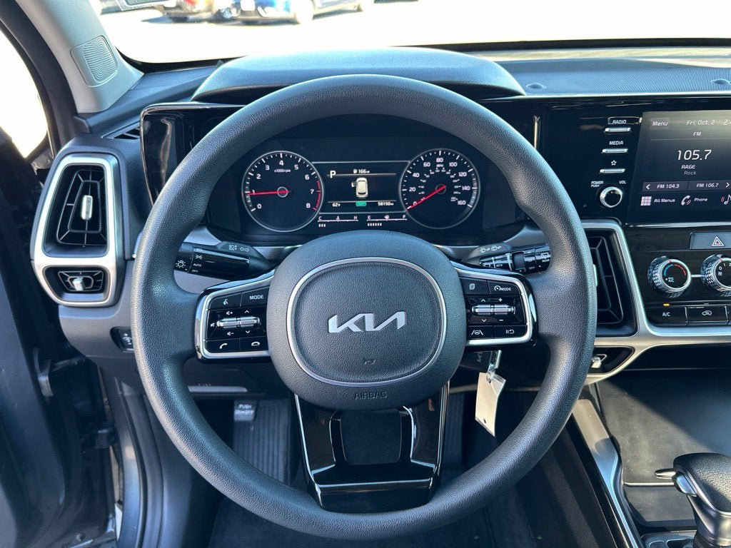 2022 Kia Sorento LX