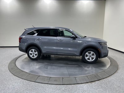 2022 Kia Sorento LX