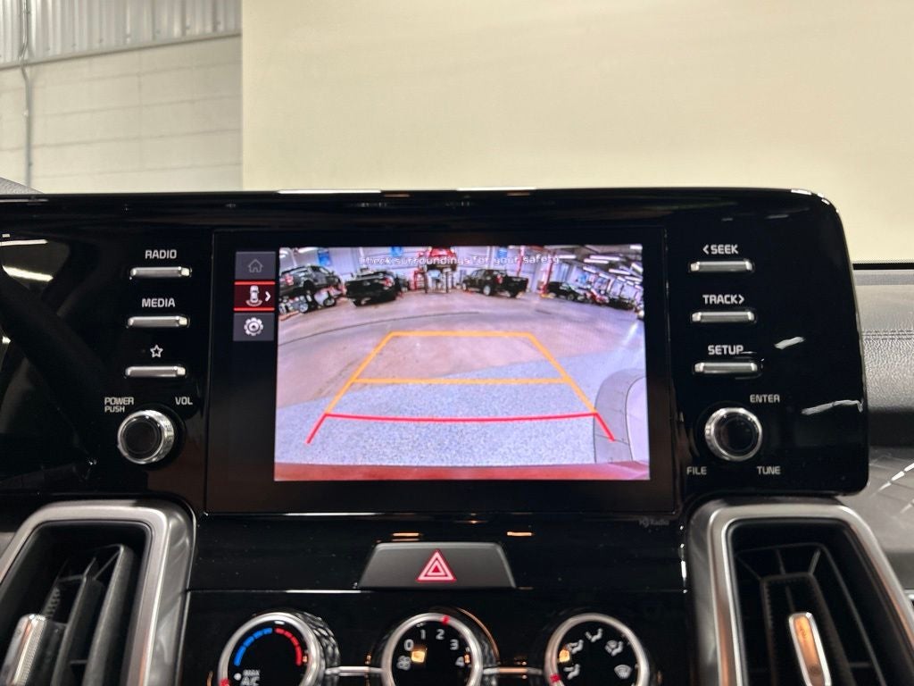 2023 Kia Sorento LX