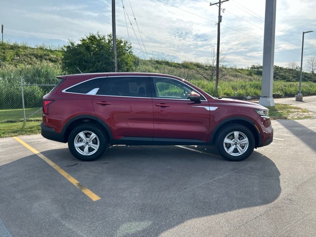2023 Kia Sorento LX